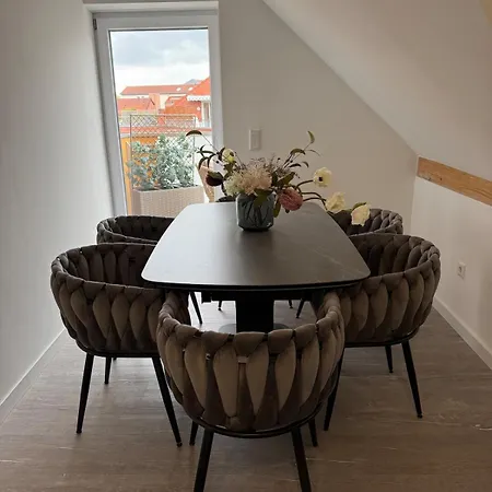 Fachwerk-maisonette Mit Balkon Hannover-gehrden * Gehrden (Lower-Saxony)